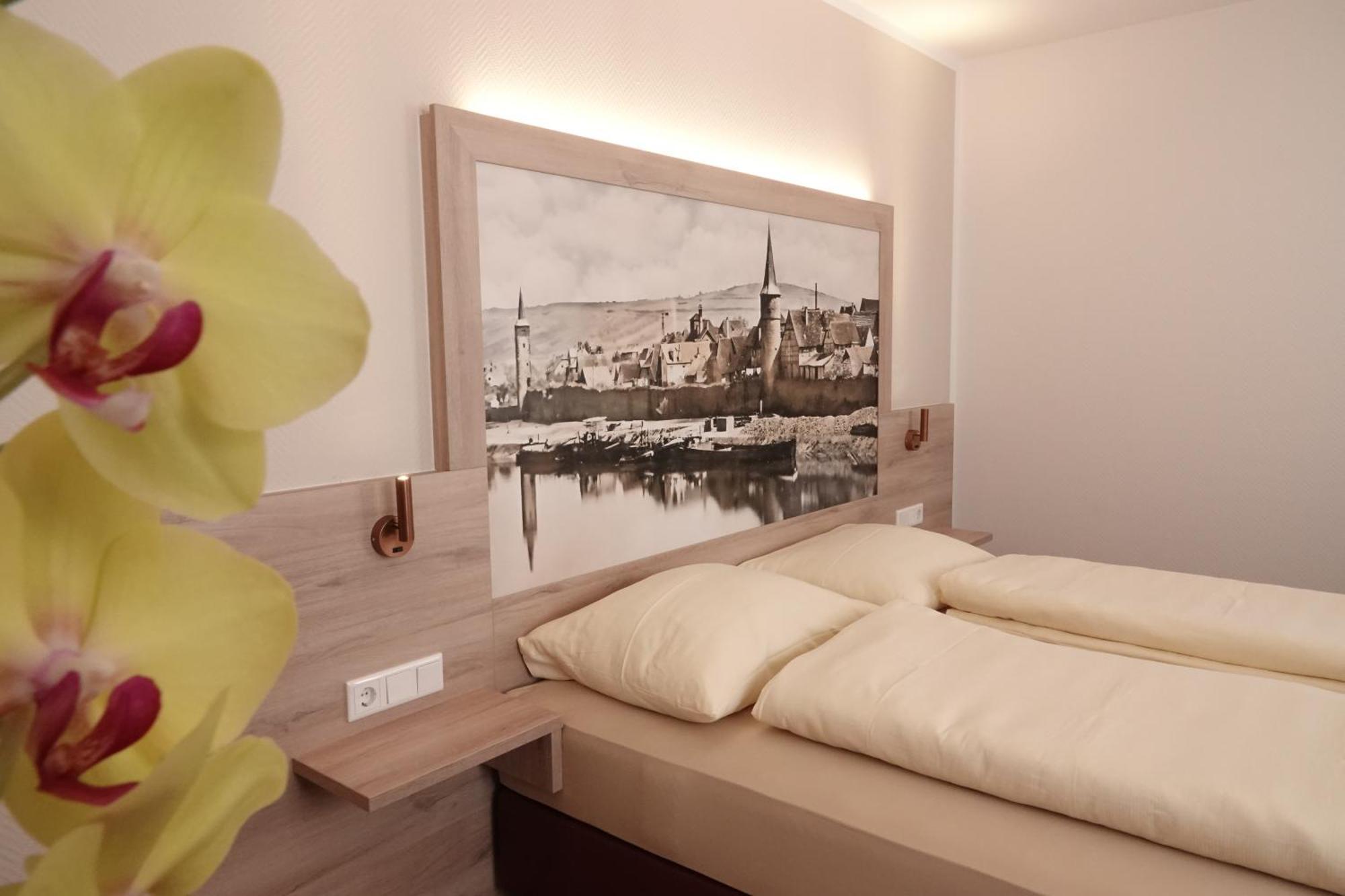 Hotel Alte Brauerei كارلشتات المظهر الخارجي الصورة
